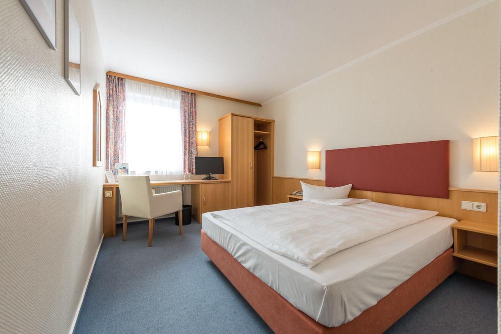 Residenz - Businesshotel เบนส์ไฮม์ ภายนอก รูปภาพ