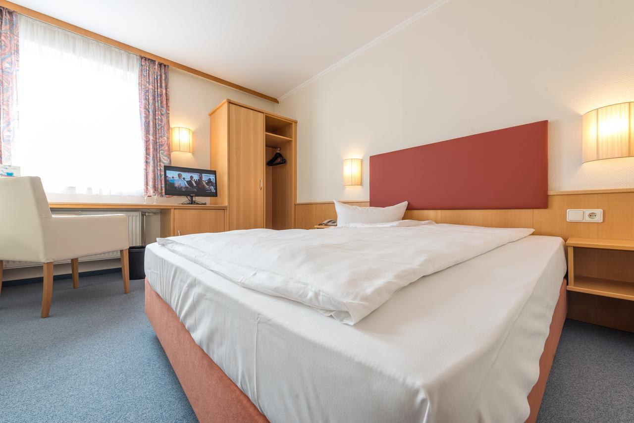 Residenz - Businesshotel เบนส์ไฮม์ ภายนอก รูปภาพ